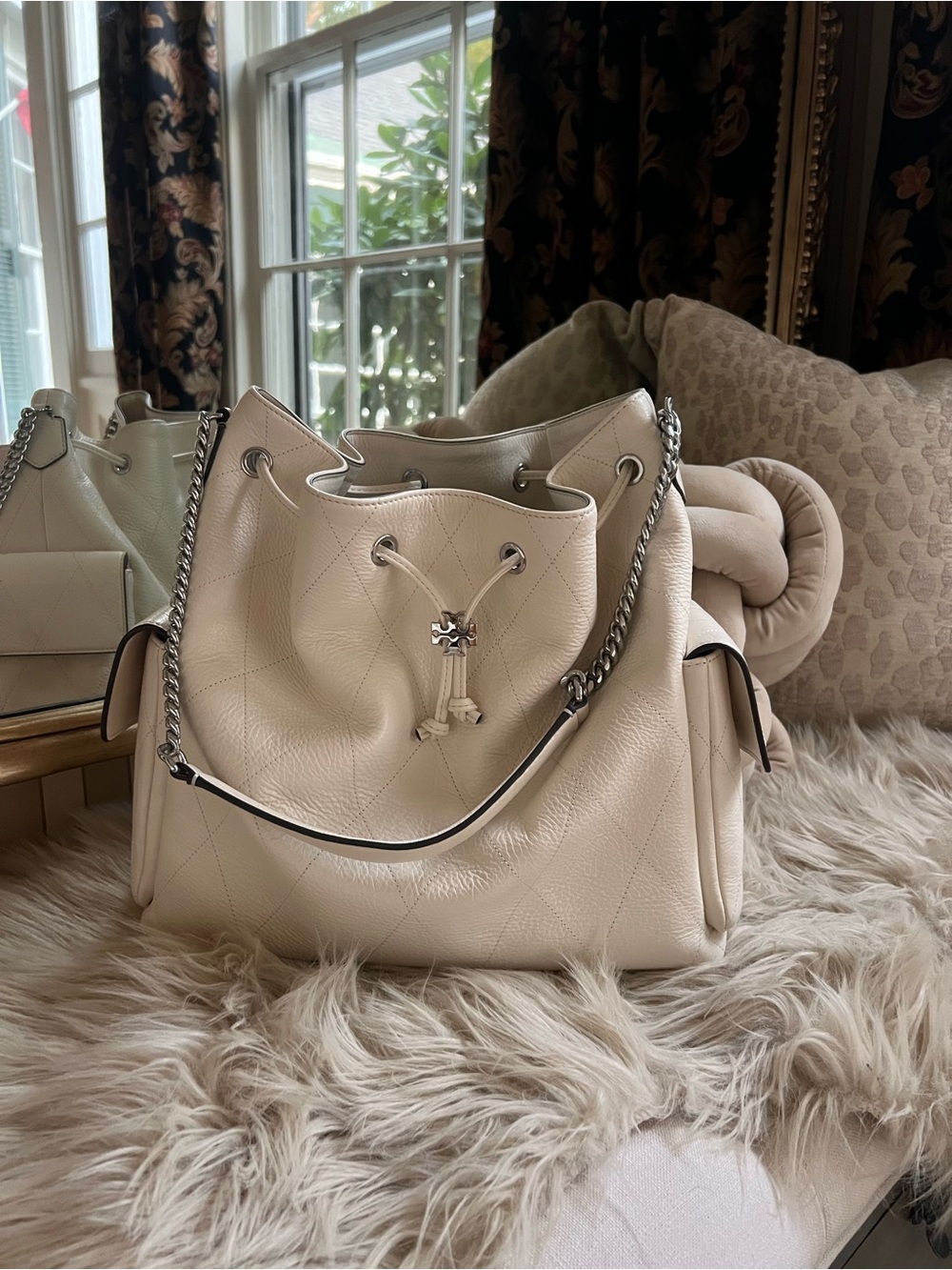 NWOT Tory Burch Charlie Drawstring Bucket Bag in Ivory